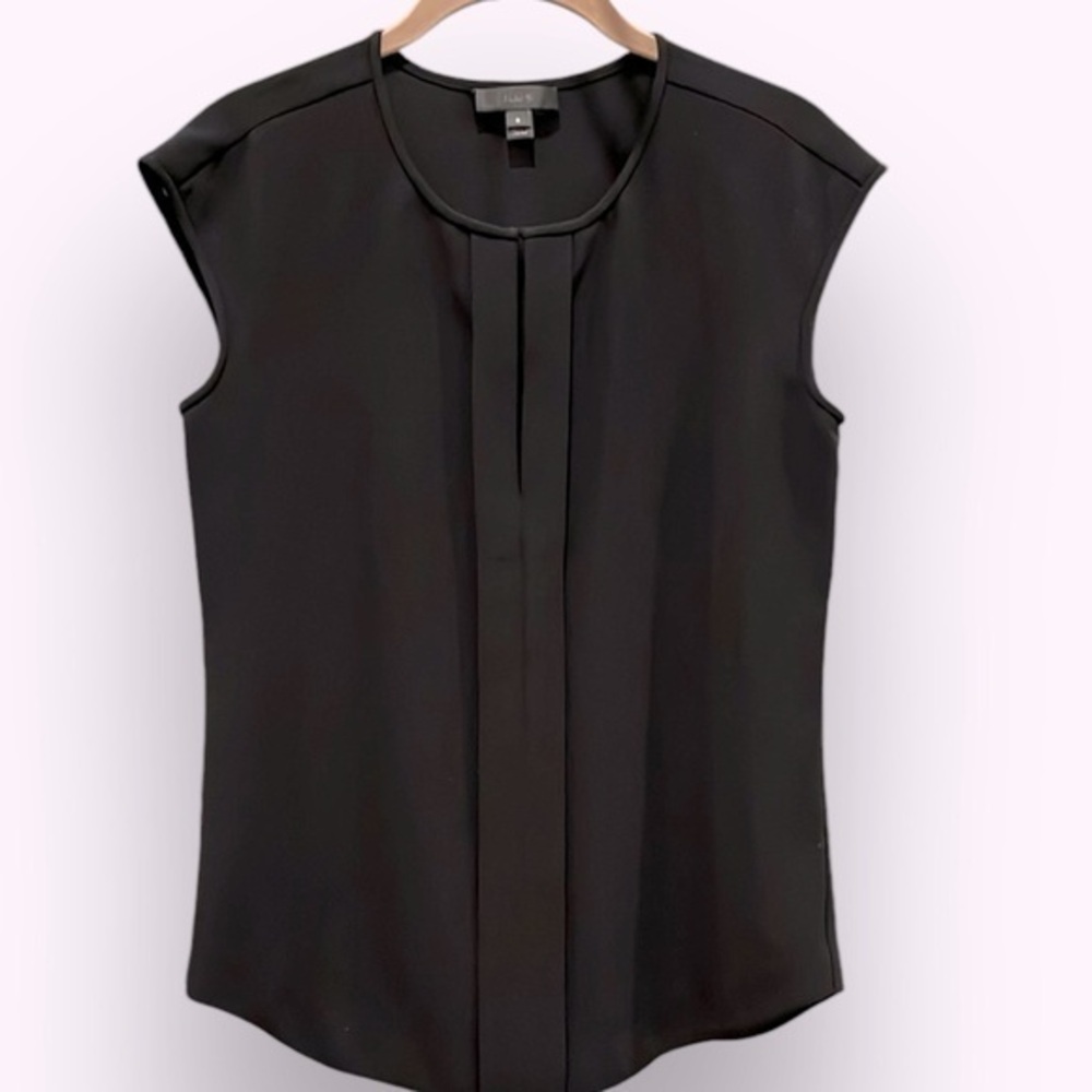 🇪🇸🐠J Crew blouse sleeveless shell black keyhole front size 0